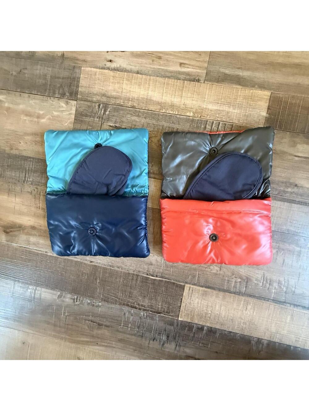🔴 AIR FRANCE Premium Economy Blue And Orange Amenity Kit Bag with Eye Masks 🔴 - Picture 3 of 9
